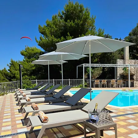 בית נופש Margaux Kathisma, Breathtaking Views & Unforgettable Sunsets - Minutes From Iconic *
