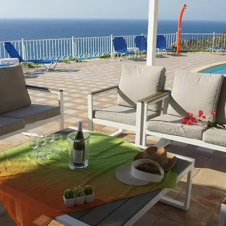 Margaux Kathisma, Breathtaking Views & Unforgettable Sunsets - Minutes From Iconic Agios Nikitas
