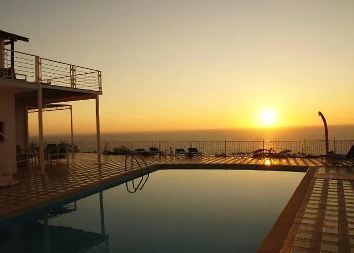 Margaux Kathisma, Breathtaking Views & Unforgettable Sunsets - Minutes From Iconic Holiday home *