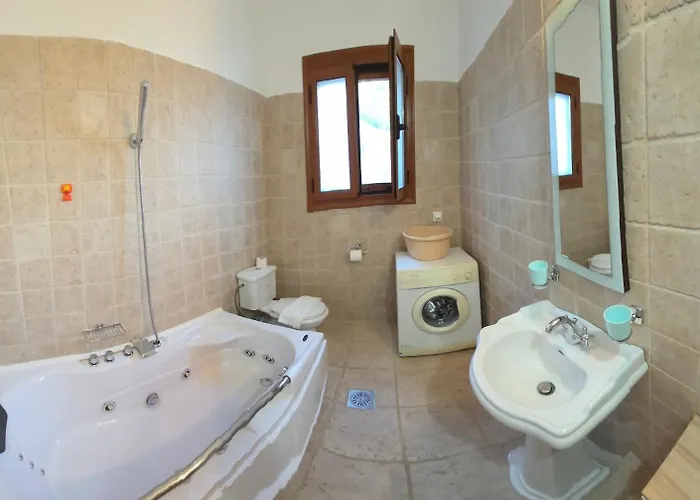 Margaux Kathisma, Breathtaking Views & Unforgettable Sunsets - Minutes From Iconic * Agios Nikitas