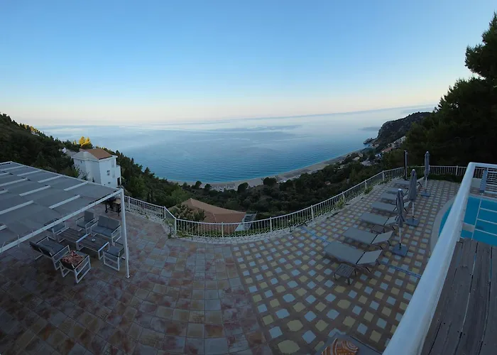 Holiday home Margaux Kathisma, Breathtaking Views & Unforgettable Sunsets - Minutes From Iconic *